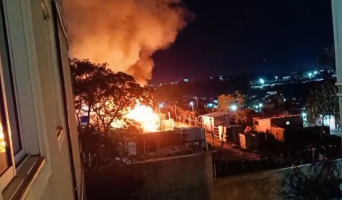 Incêndio atinge moradia na Comunidade Renascer, em Piracicaba