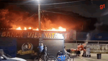 Vagão em chamas avança como 'trem fantasma' em SP; incêndio é criminoso