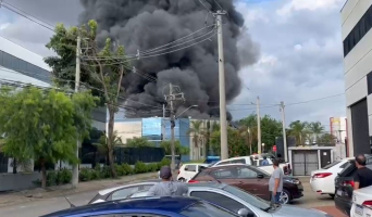 Incêndio atinge empresa no distrito industrial e deixa feridos em Indaiatuba