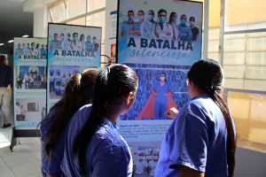 Hospitais no interior de SP exibem vídeo-homenagem e abrem espaço para mensagens 6 anos após início da pandemia de Covid-19 no Brasil 