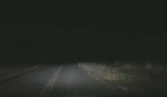 Sem postes há um ano, estrada em Piracicaba causa preocupação por riscos de acidente