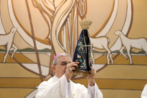 Caminhada da fé, missas e Festa da Padroeira marcam o Dia de Nossa Senhora Aparecida no interior de SP; veja programação