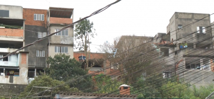 Famílias que vivem em área de risco na Zona Leste de SP criticam auxílio-aluguel de R$ 600 oferecido pela prefeitura